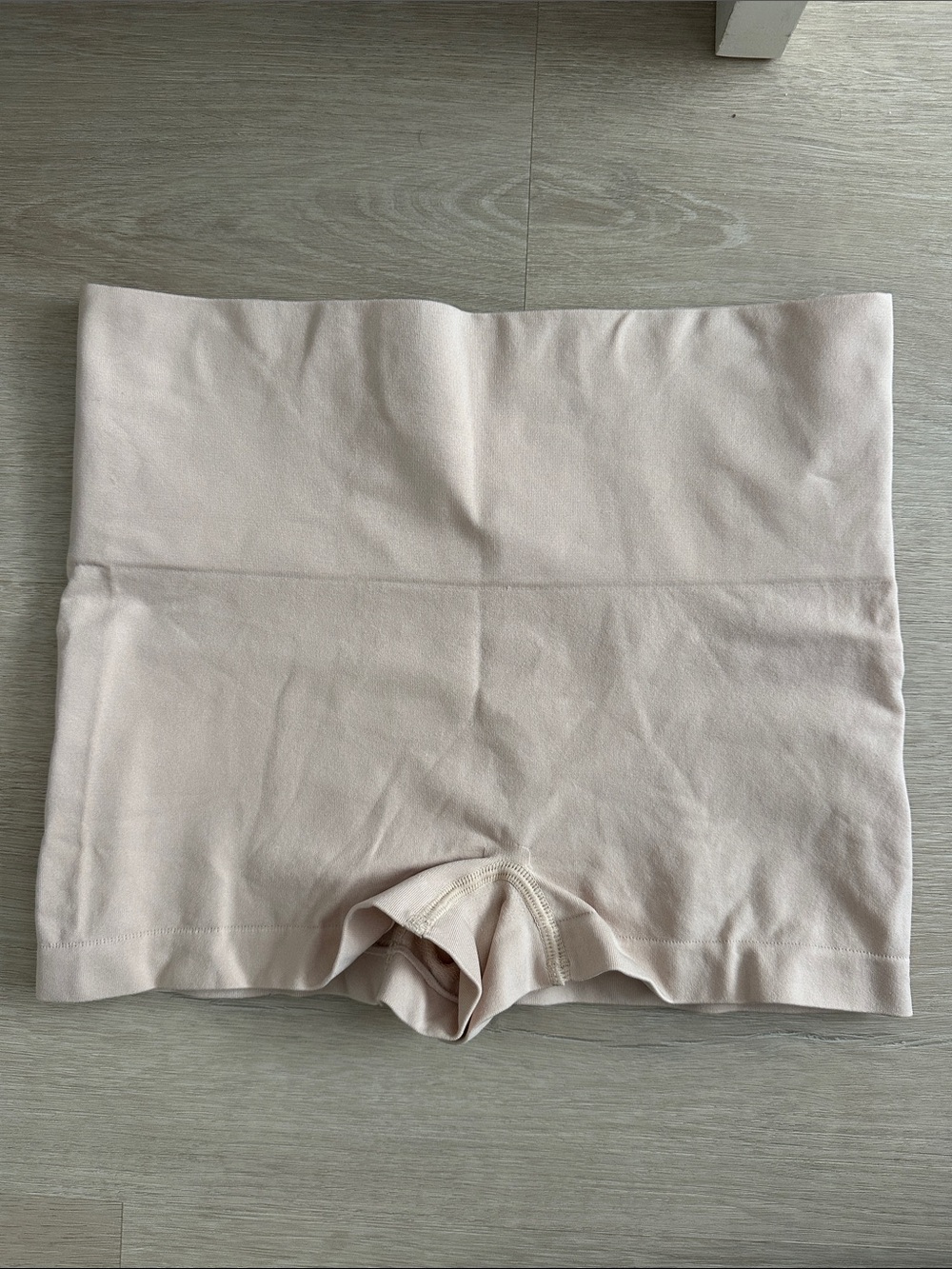 SPANX High-Waist every day Shaping Shorts — Light Beige